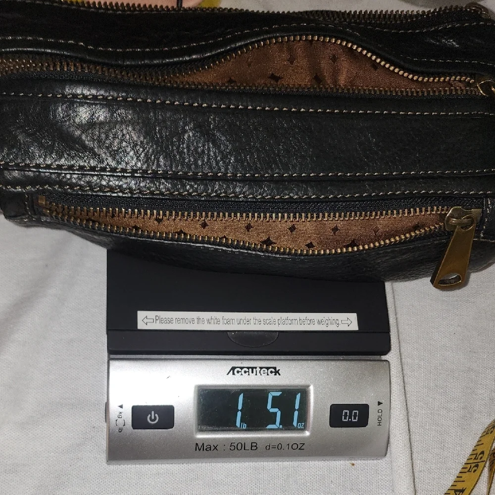 Fossil this black